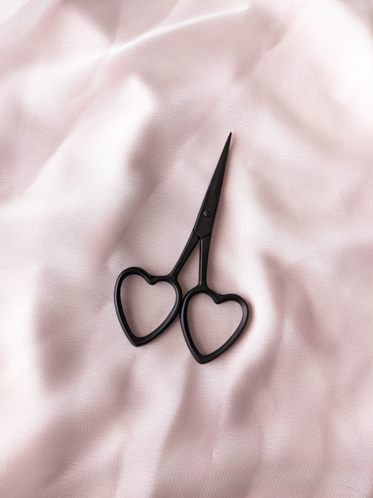 Snips - Matte Black Mega Loves