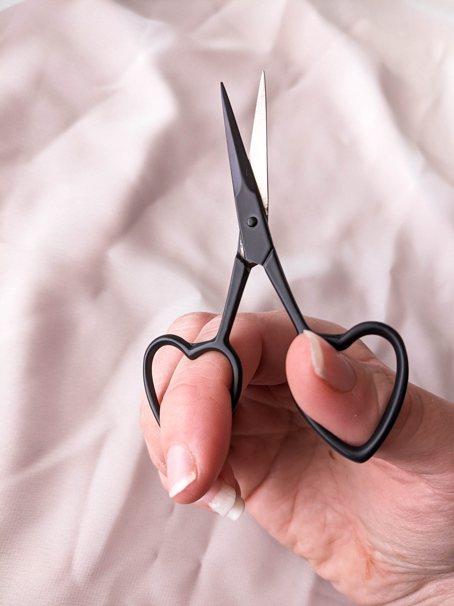 Snips - Matte Black Mega Loves