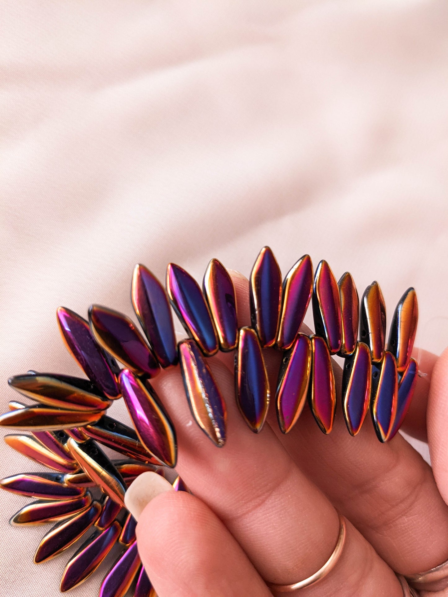 Purple & Copper Oil Slick - 5x16mm Daggers