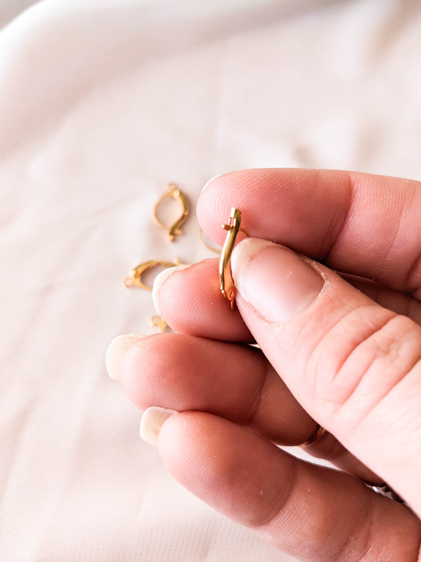 Leverbacks - Gold Plated Brass - 5 Pairs