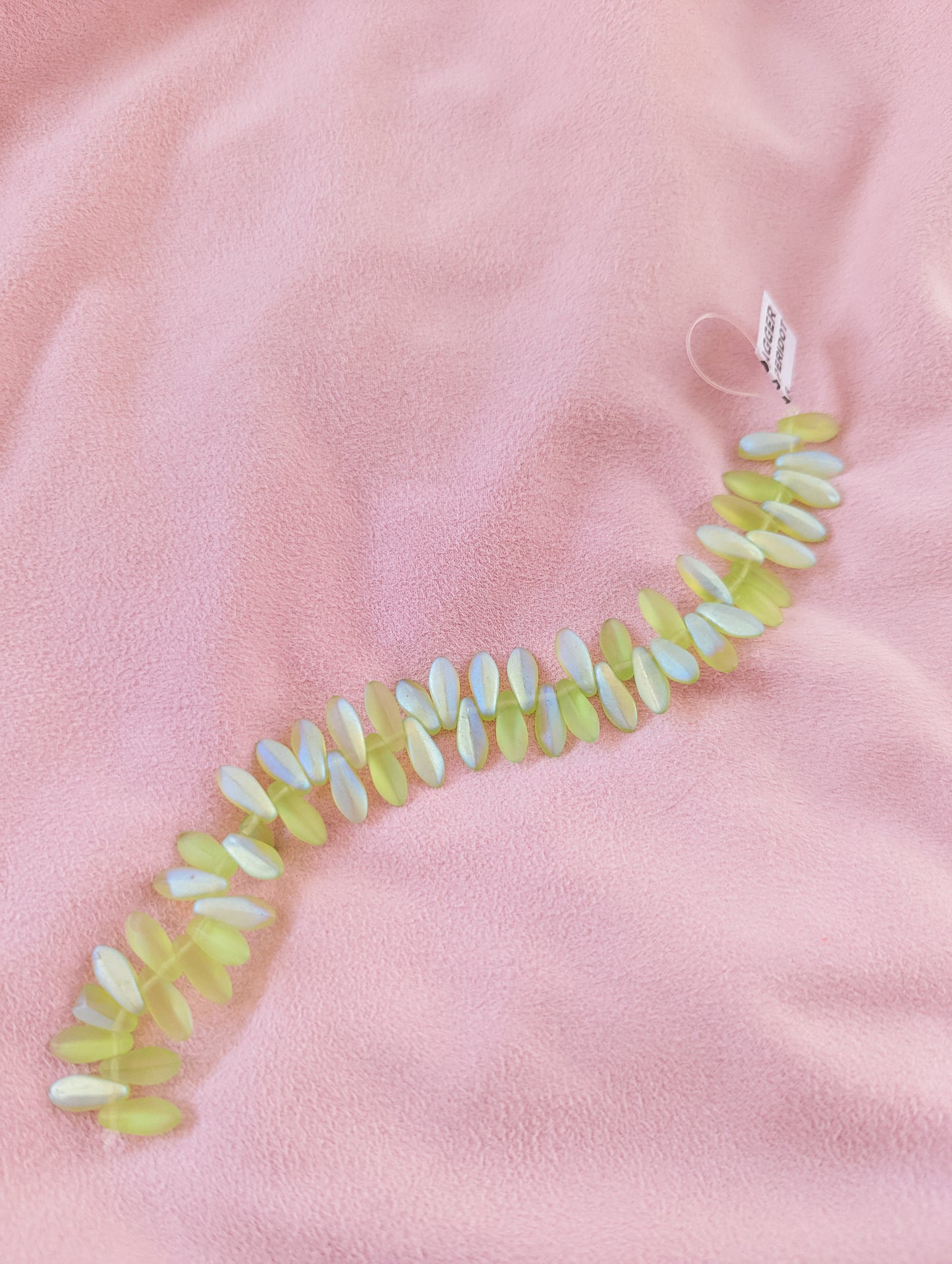 Frosted Peridot AB - 5x12mm Daggers