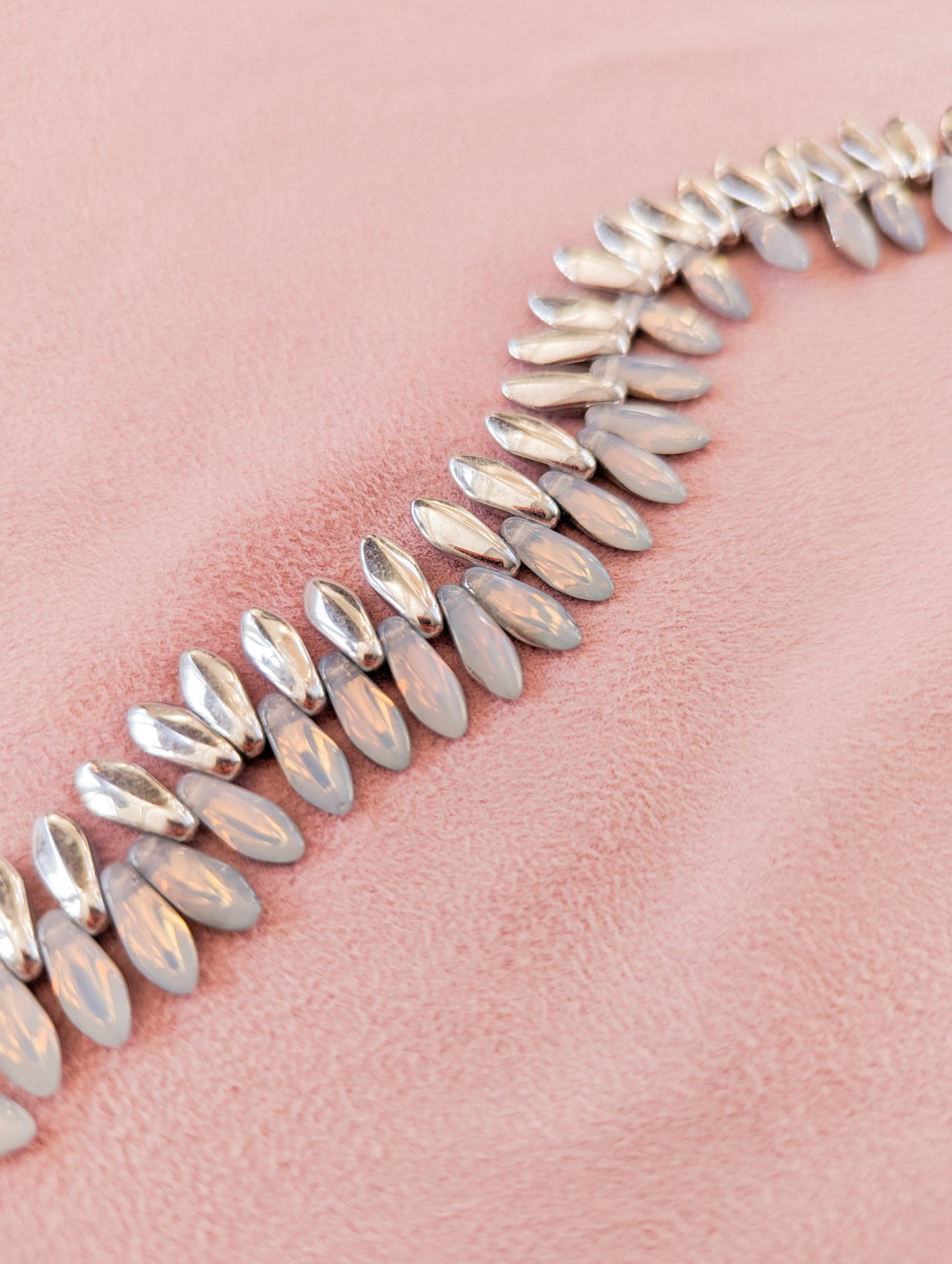 Milky White Silver Bottoms - 5x12mm Daggers