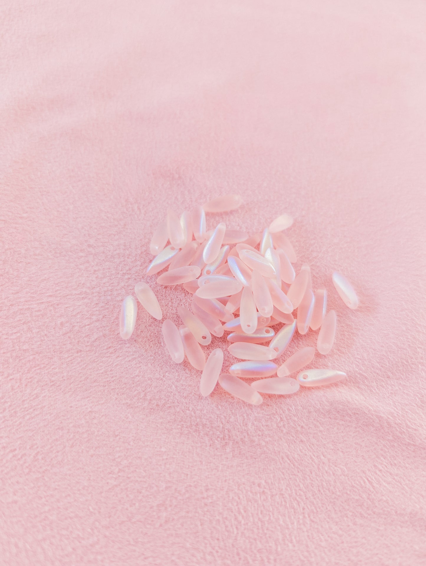 Frosted Pink AB - 3x11mm Mini Daggers