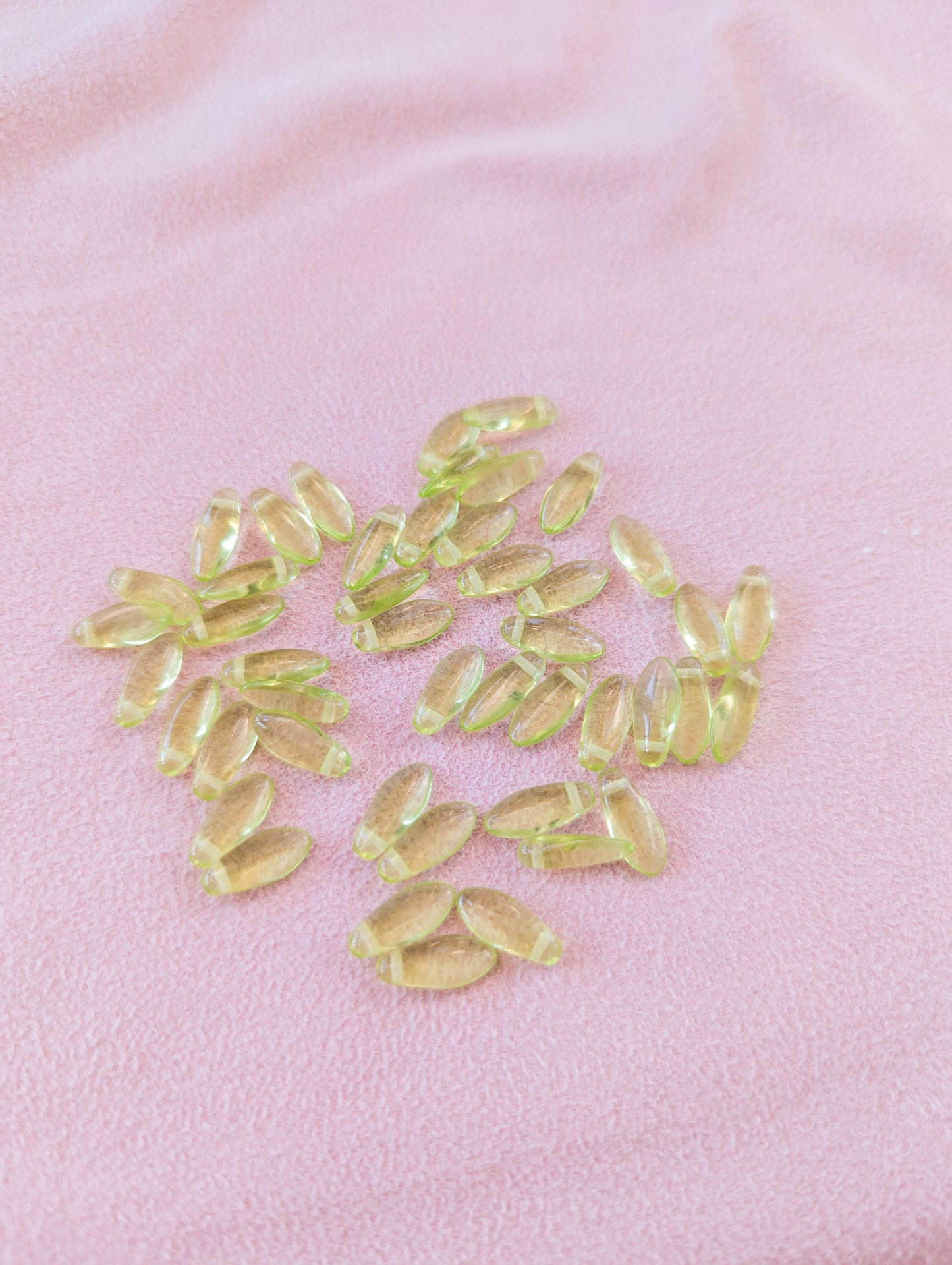 Peridot - 5x12mm Daggers