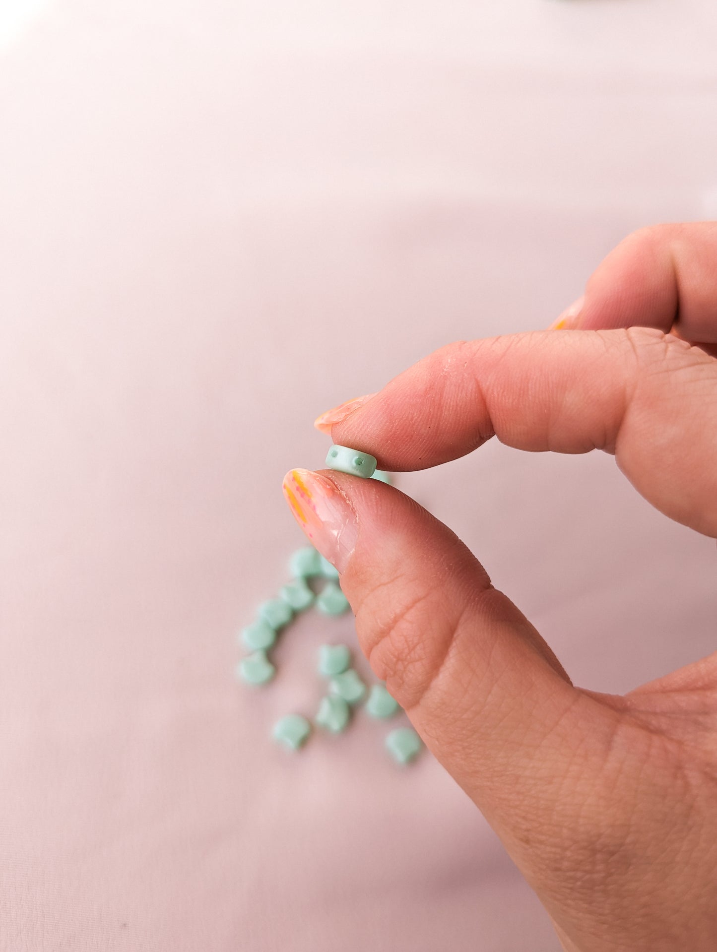 Matte Milky Opal Mint - Ginkgo 2 hole - 7.5 gram tube