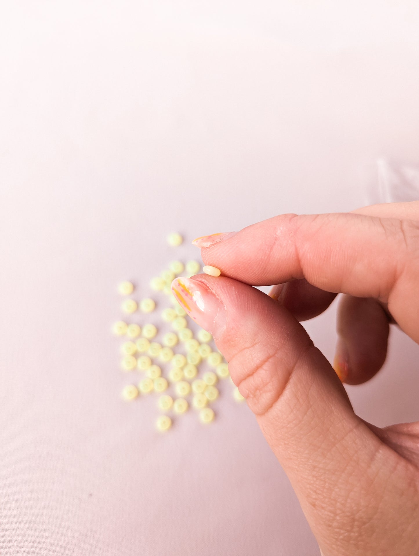 Jonquil - 2.5x4mm - Smooth Rondelle - Pack of 75