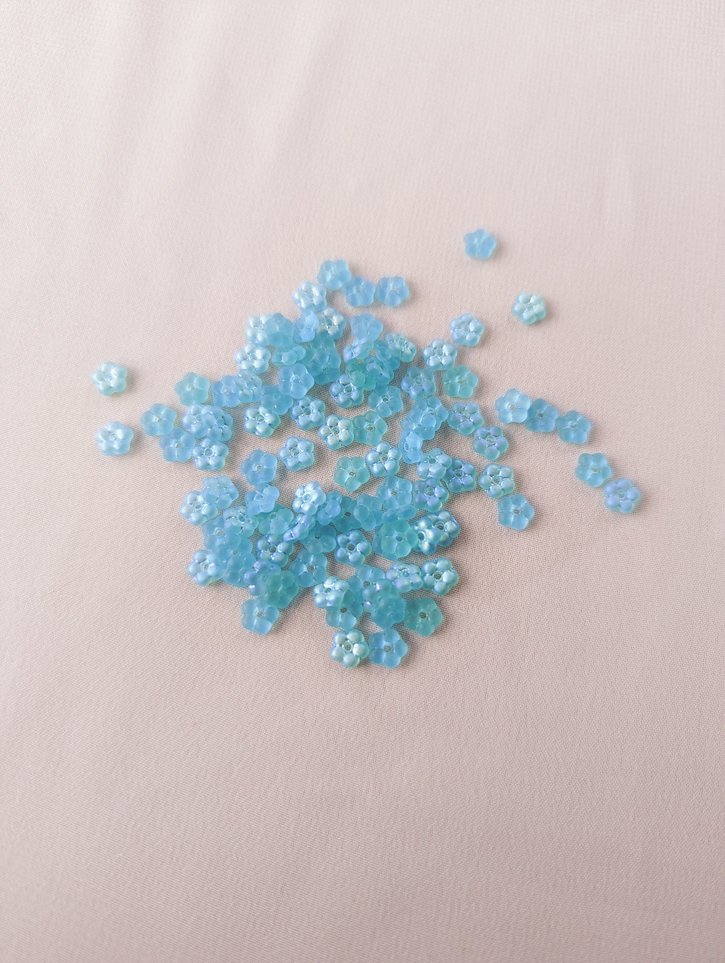 Flowers - Frosted Aquamarine AB - 5mm with Center Hole