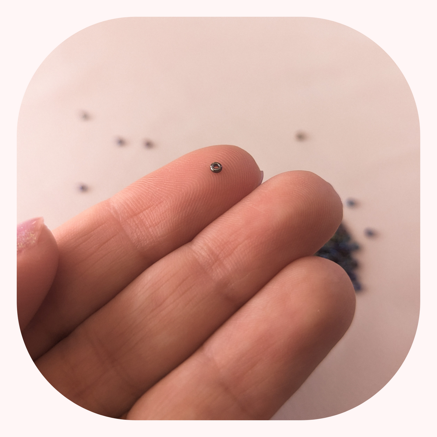 Jet Black Shiny Opaque - Single - 7 Gram tube - Toho Demi