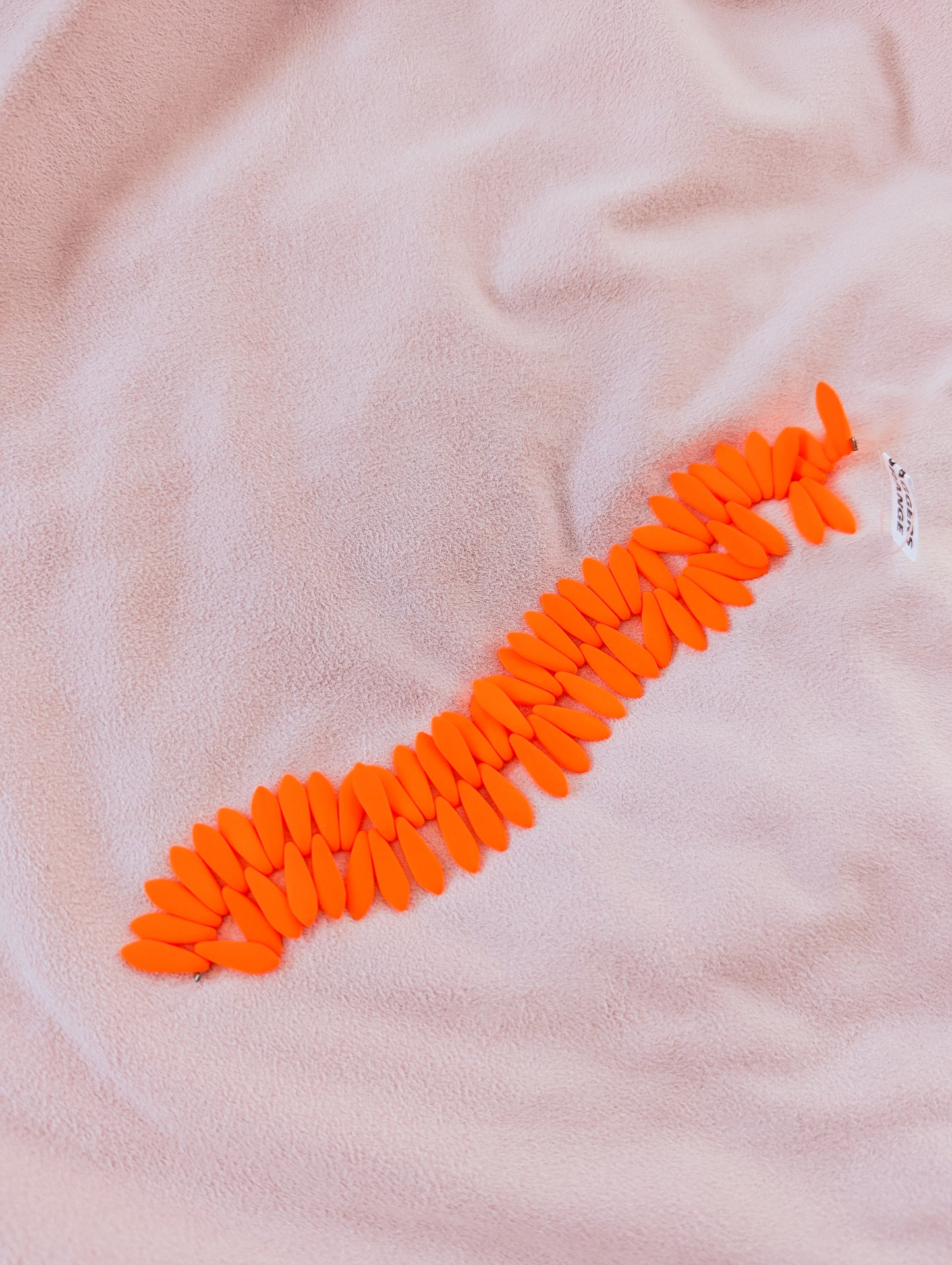 Matte Neon Orange - 5x16mm Daggers