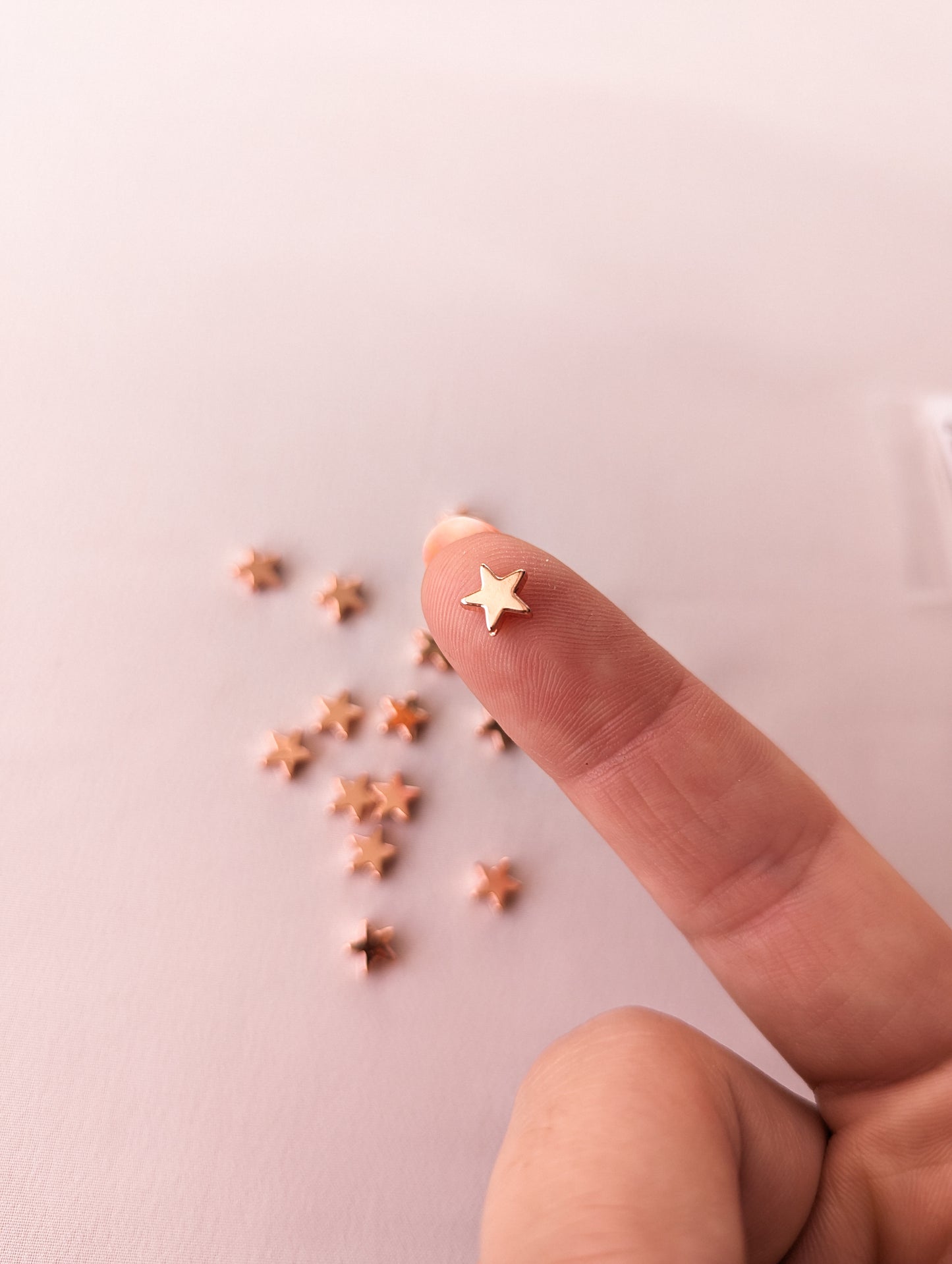 Rose Gold Star - 6mm Hematite Grade AAA