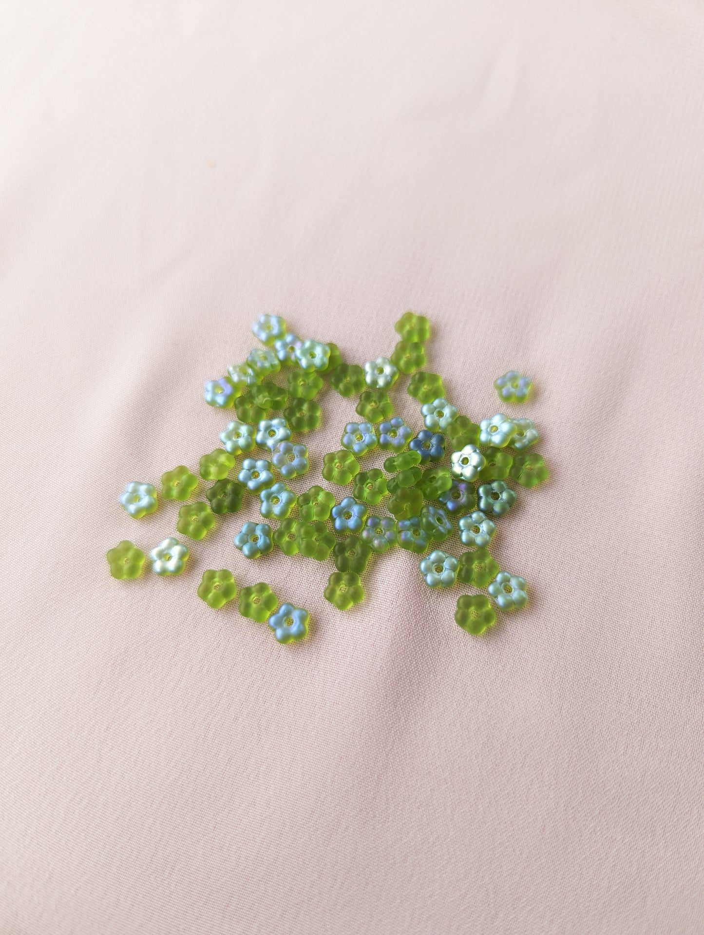 Flowers - Frosted Peridot AB (grass green) - 5mm with Center Hole
