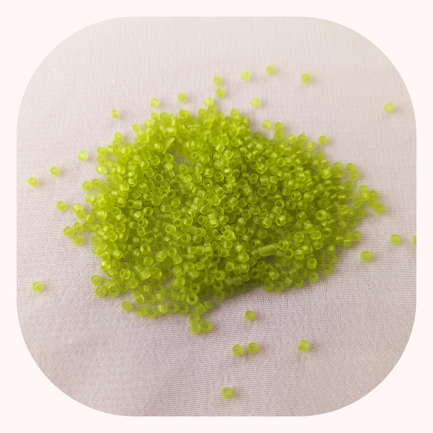 Transparent Frosted Lime Green - Size 15 - Single - Toho